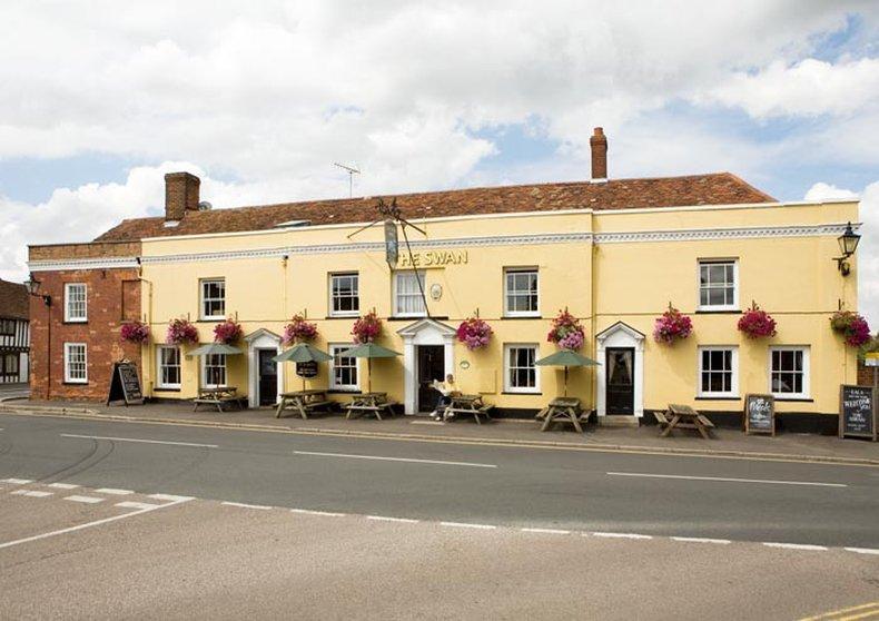 Swan Hotel By Greene King Inns Thaxted Dış mekan fotoğraf