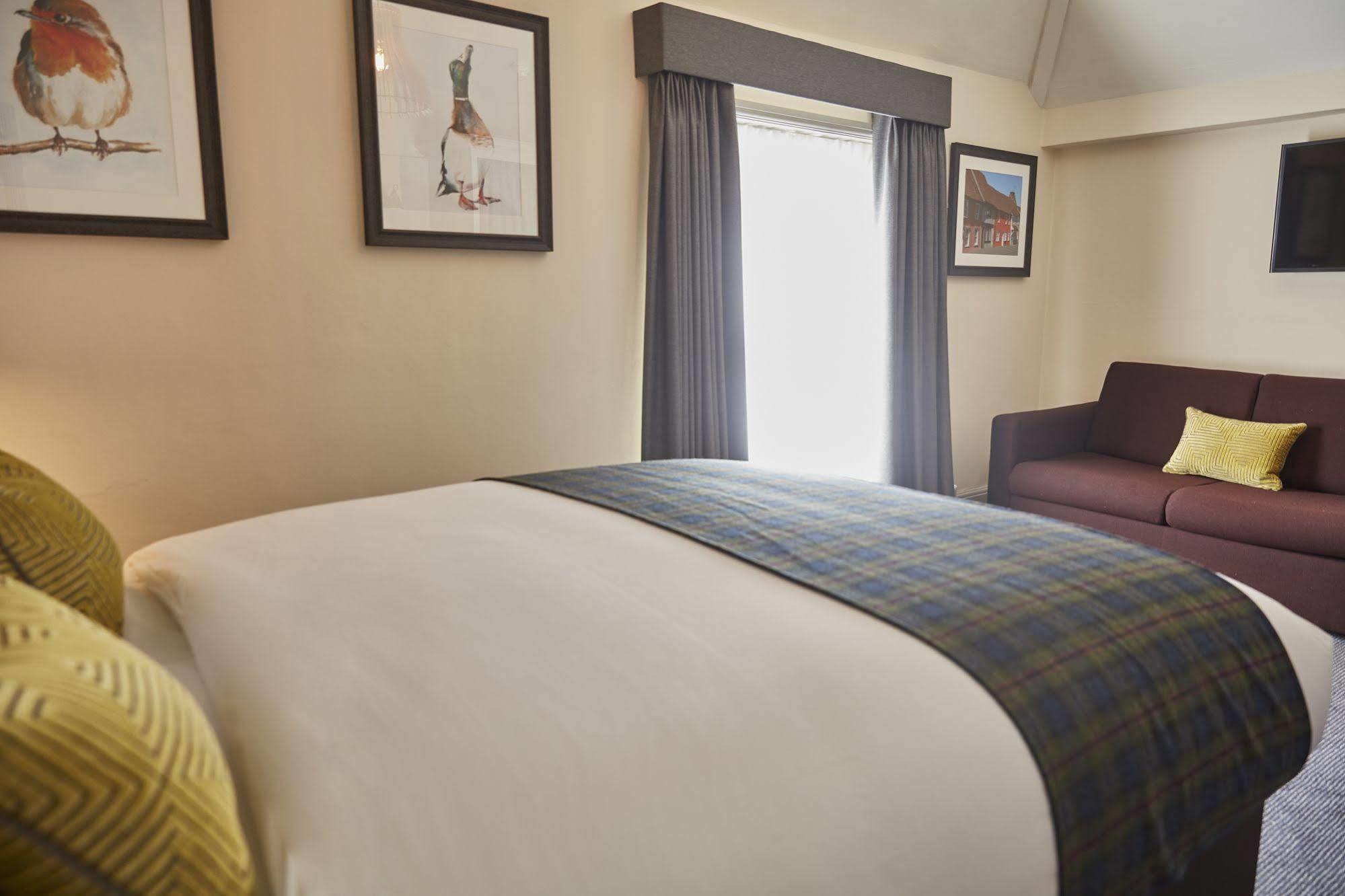 Swan Hotel By Greene King Inns Thaxted Dış mekan fotoğraf